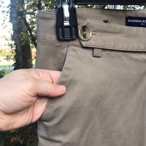 Banana Republic Tan Khaki Stretch Cotton Pants 2